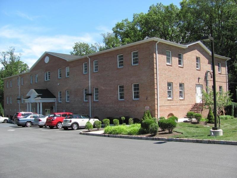 7 Industrial Rd - Photo 1