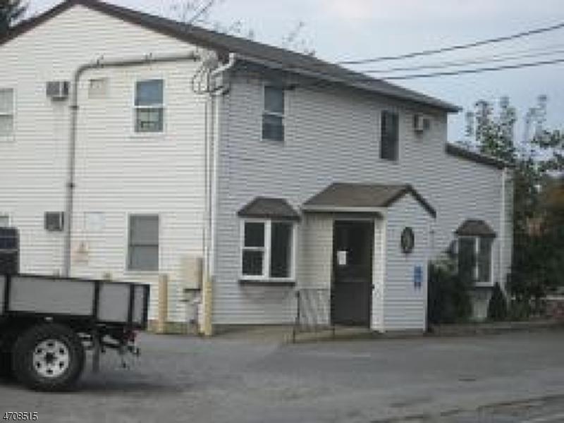 2 Hamburg Ave - Photo 1