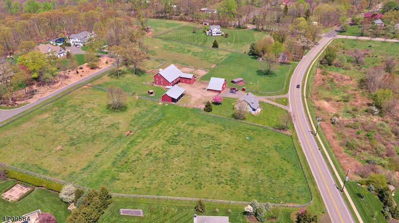 157 Parker Rd - Photo 1