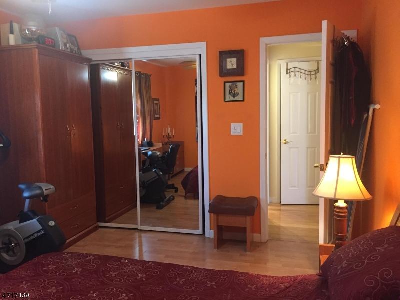 323 Crooks Ave - Photo 1