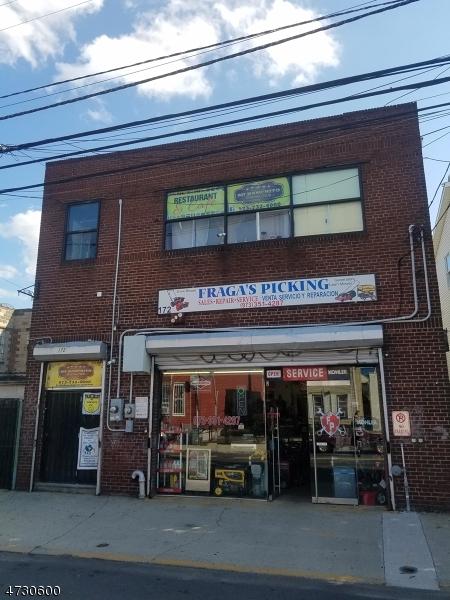 172 Thomas St 2nd Floor - Photo 1