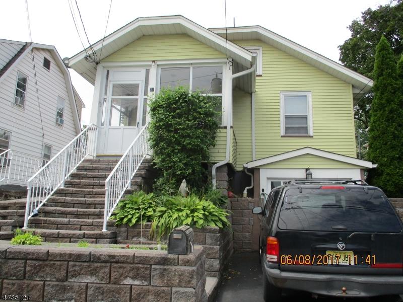 21 Hudson Ave - Photo 1