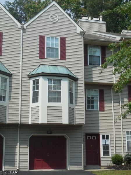 127 Pinehurst Dr - Photo 1