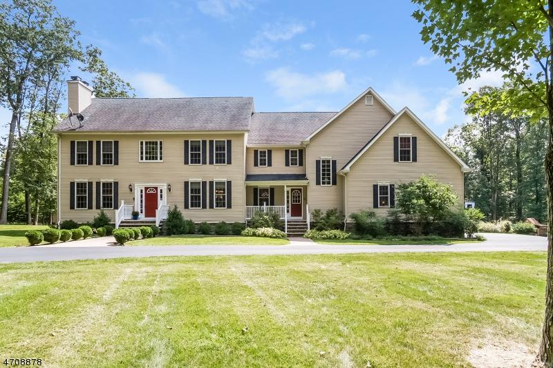 19 Shady Ln - Photo 1