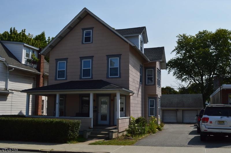 218 Washington St - Photo 1