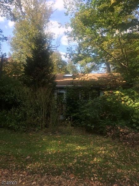 24 Woodside Dr - Photo 1