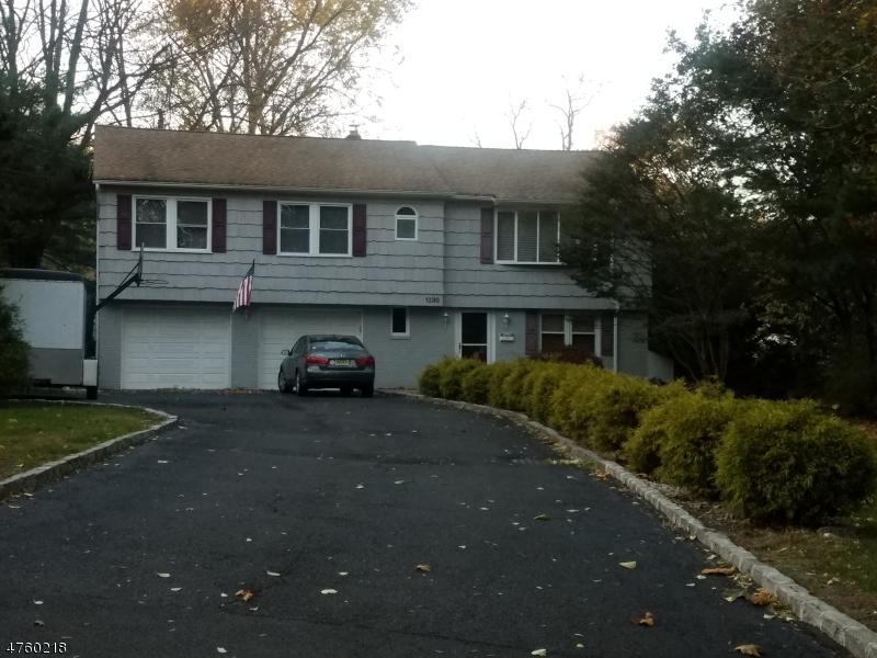 1238 Cedar Ave - Photo 1