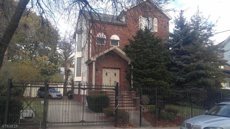 139 Vassar Ave - Photo 1
