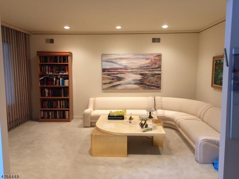 125 Wilder St - Photo 1