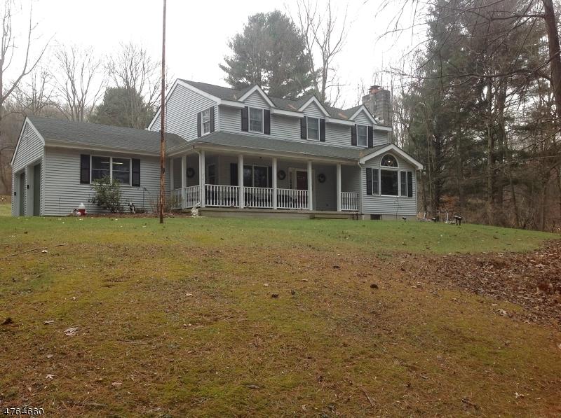 456 Valley Rd - Photo 1