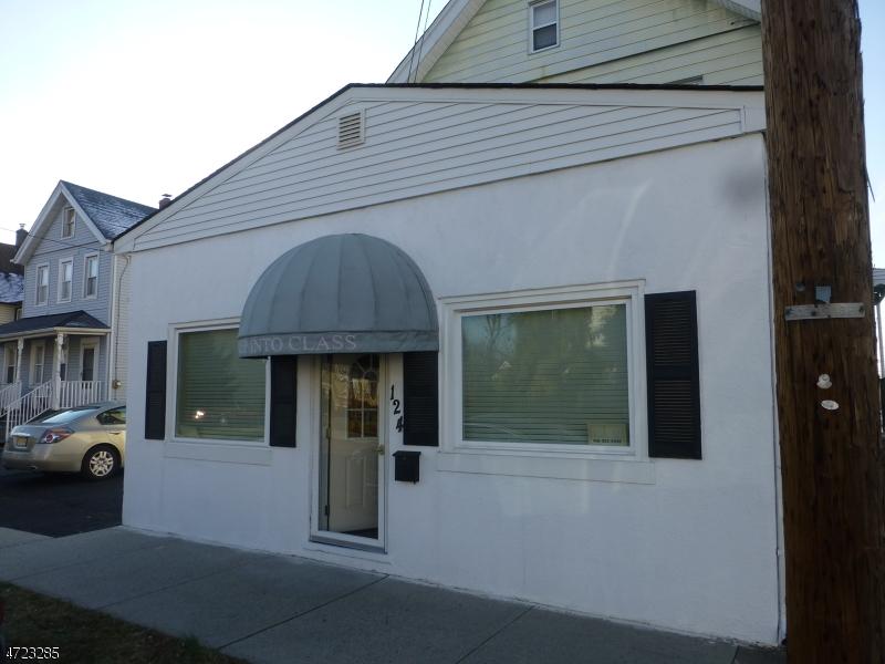 124 Hamilton Blvd - Photo 1