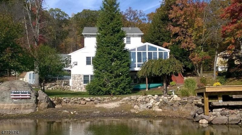 6 Howard St - Photo 1