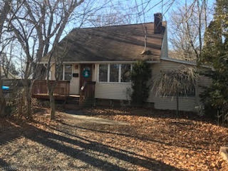 461 Ringwood Ave - Photo 1