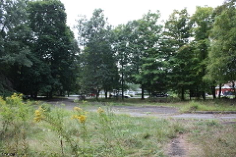 1569 Sussex Tpke - Photo 1