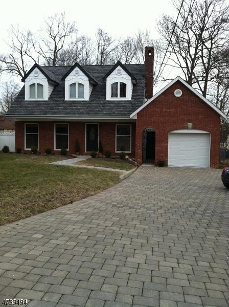 36 Summit Ave - Photo 1
