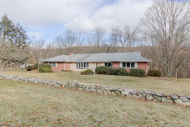 272 Long Meadow Rd - Photo 1