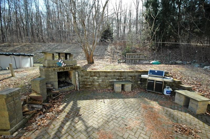 35 Russling Rd - Photo 1