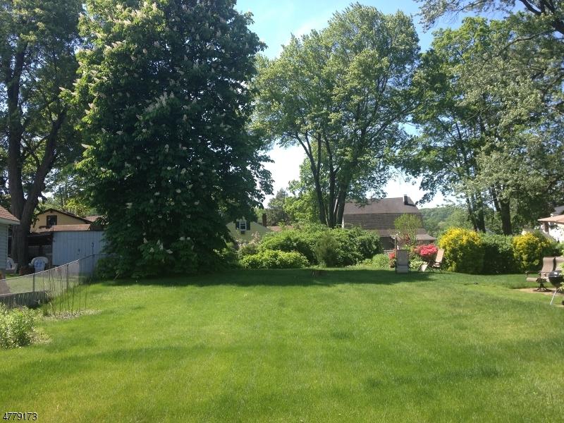 27 Ballston St - Photo 1