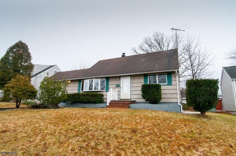 13 Cabot Pl - Photo 1
