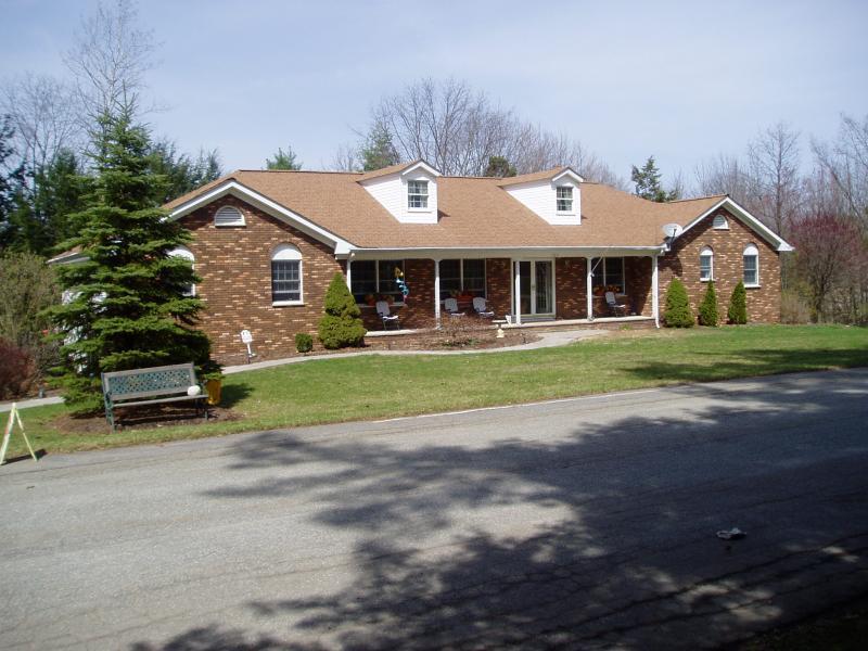 106 Autumn Dr - Photo 1