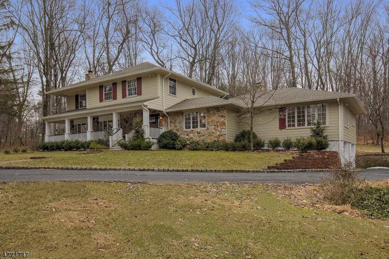 9 Townsend Rd - Photo 1