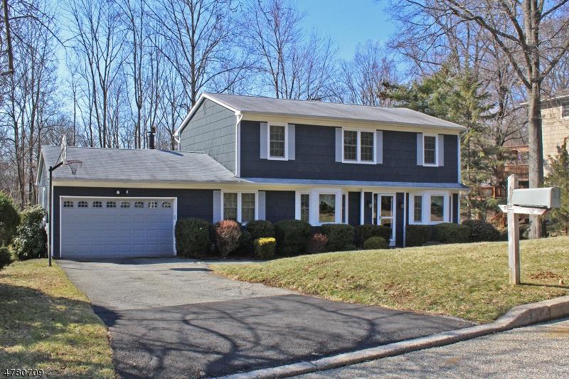 17 Woodland Ter - Photo 1