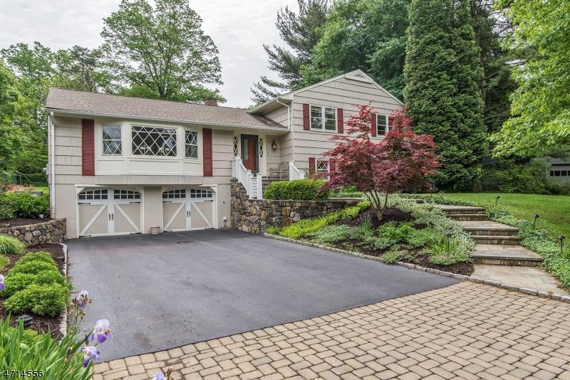 12 Voorhees Dr - Photo 1