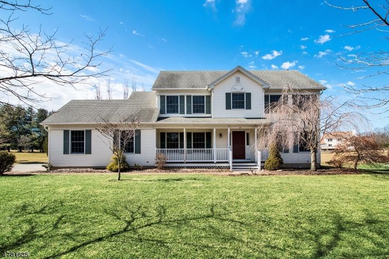 61 Rock Rd - Photo 1