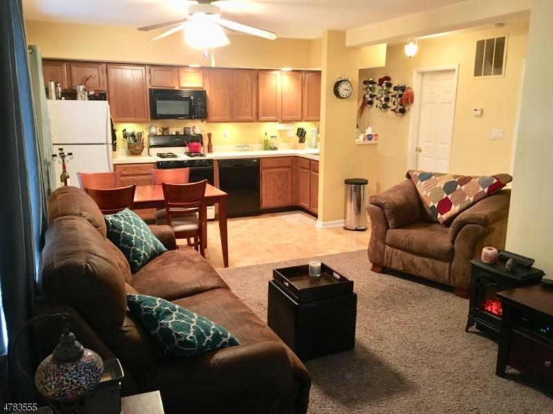 25 Oak St - Photo 1