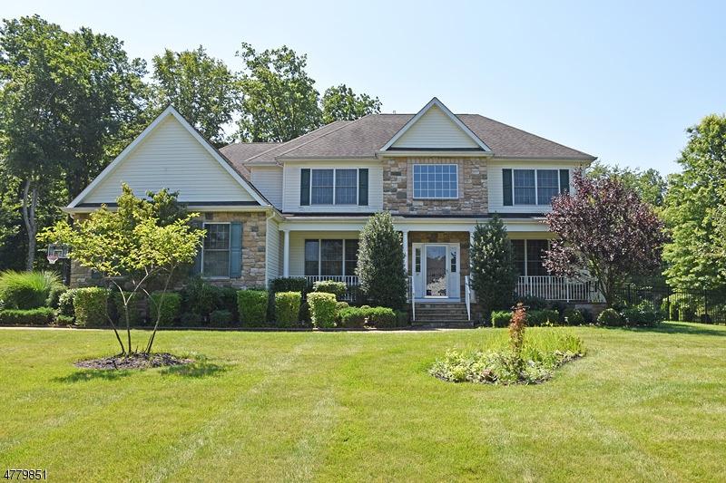 37 Reger Rd - Photo 1