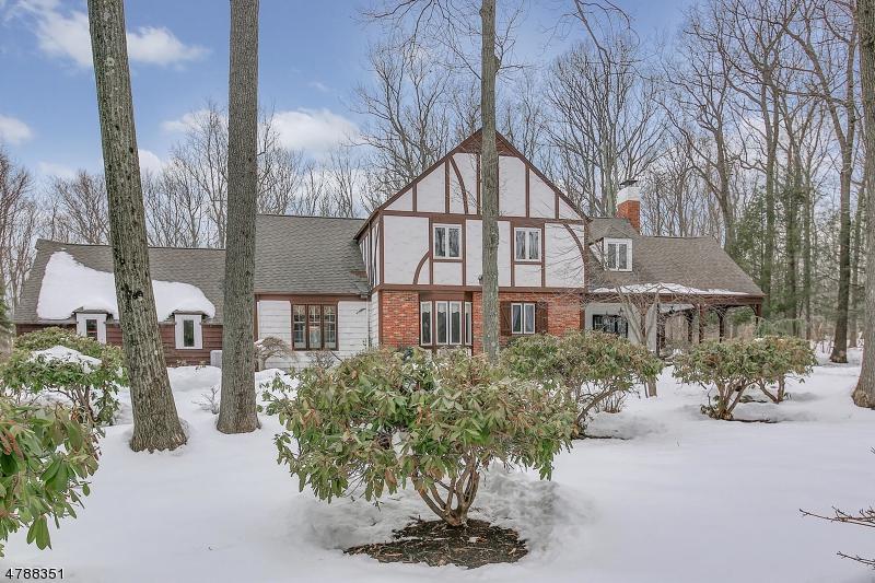 32 Horizon Dr - Photo 1