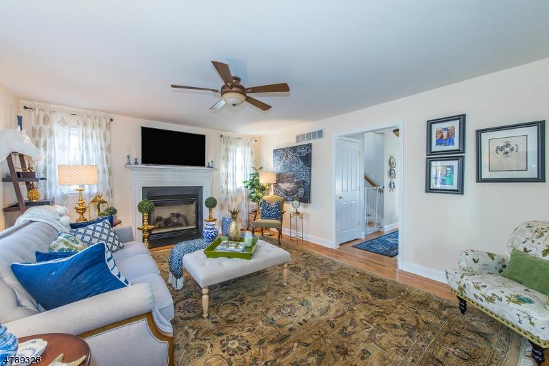 63 Gwinup Rd - Photo 1