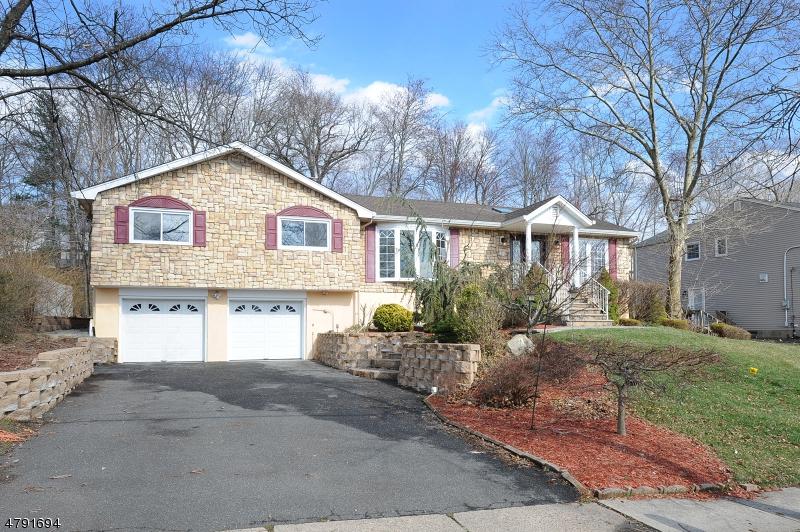 21 Sinclair Dr - Photo 1