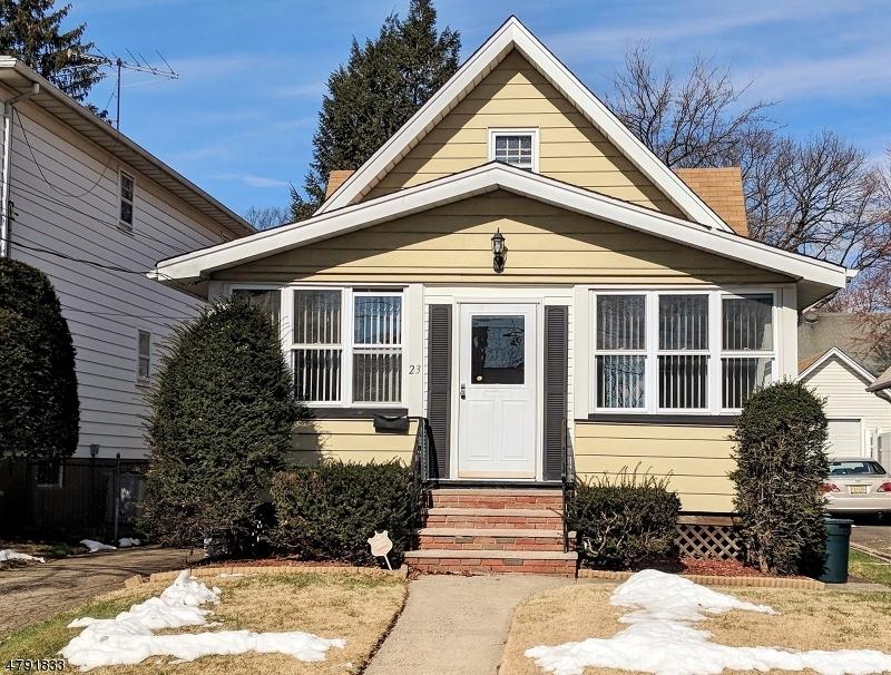 23 Hall St - Photo 1