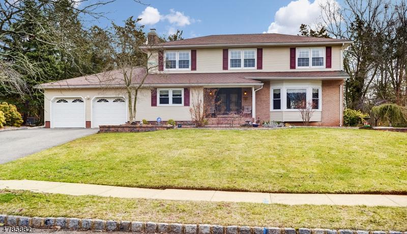 8 Redwood Rd - Photo 1