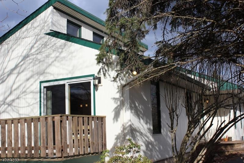 8 Molasses Hill Rd - Photo 1