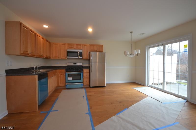 15 Gregg Ct - Photo 1