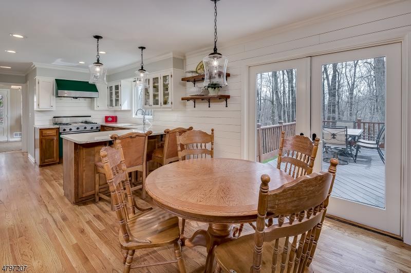 20 Oak Knoll Rd - Photo 1