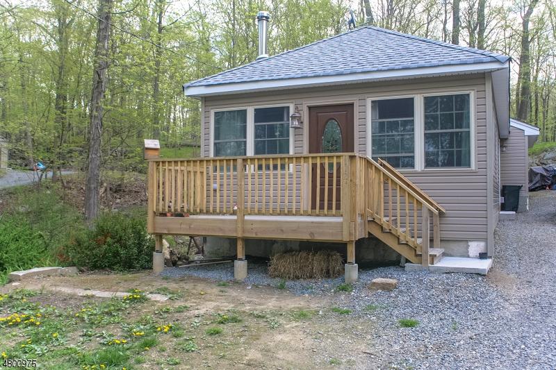 112 Camp Trl - Photo 1