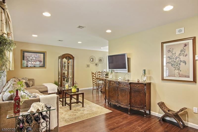 13 Harmony Ln - Photo 1