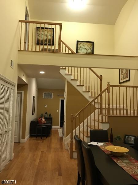 201 W Jersey St - Photo 1