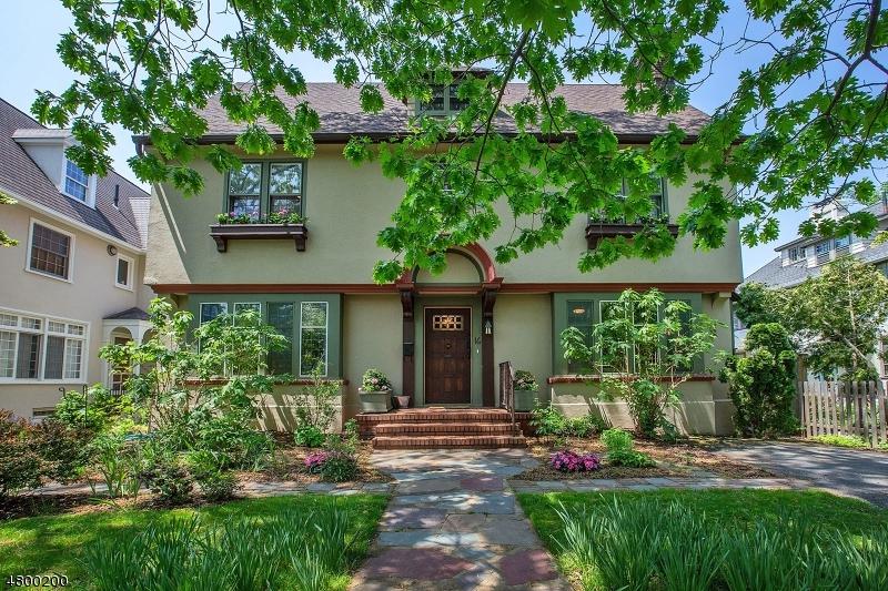 16 Wilde Pl - Photo 1