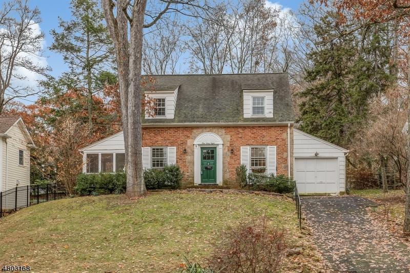 168 Blackburn Rd - Photo 1