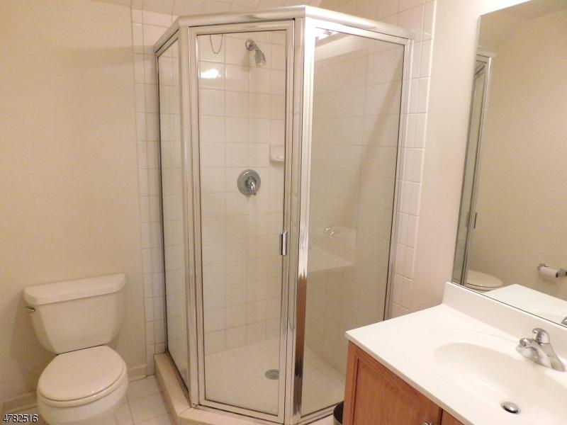 8 Sarah Ln - Photo 1