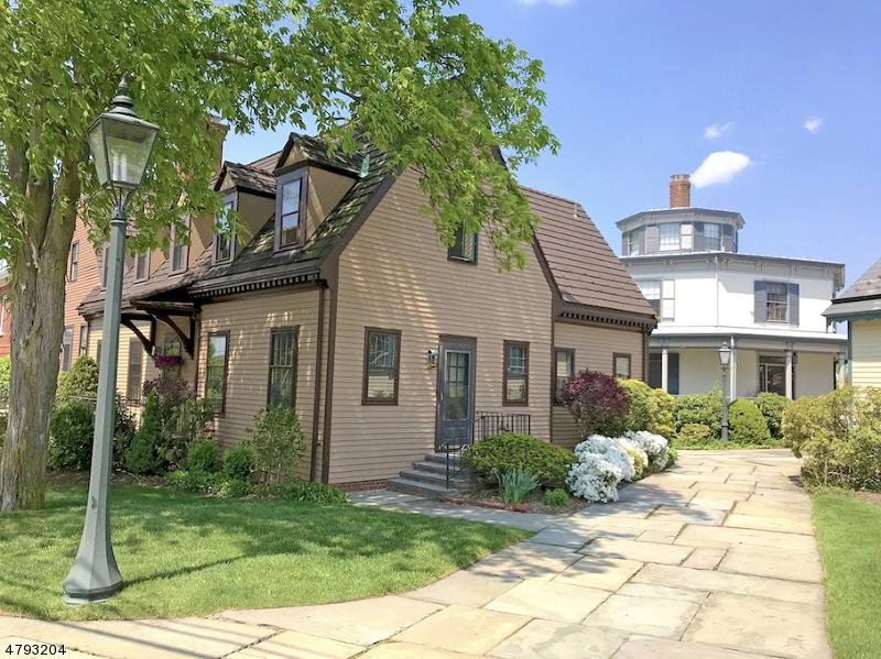 40 Murray Hill Sq - Photo 1