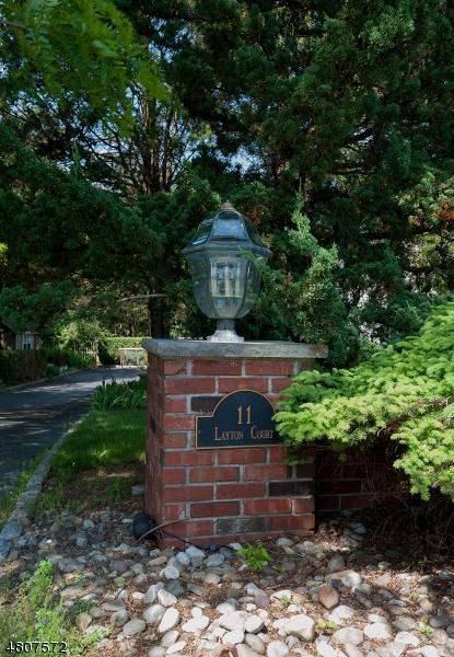 11 Layton Ct - Photo 1