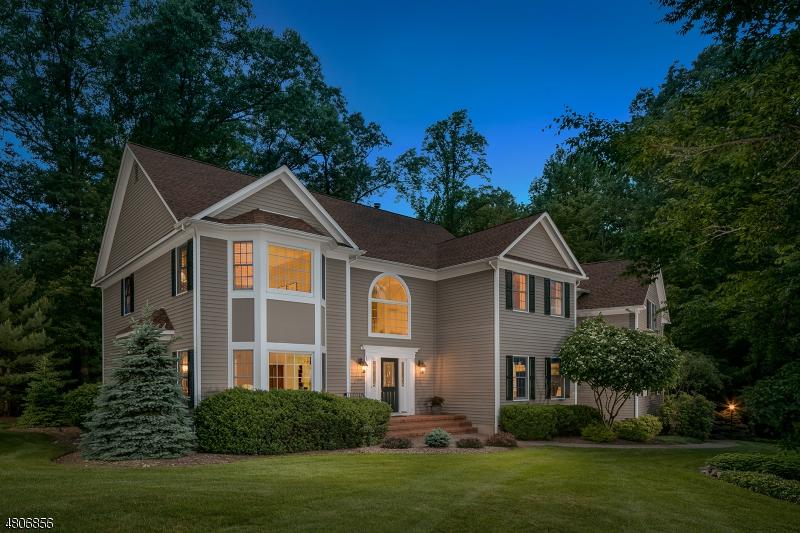 6 Laurelwood Drive - Photo 1