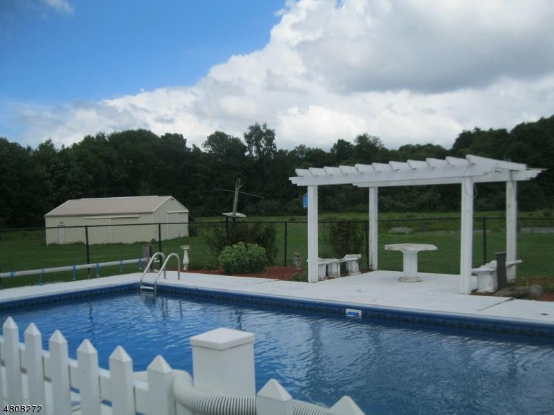 143 Wykertown Rd - Photo 1