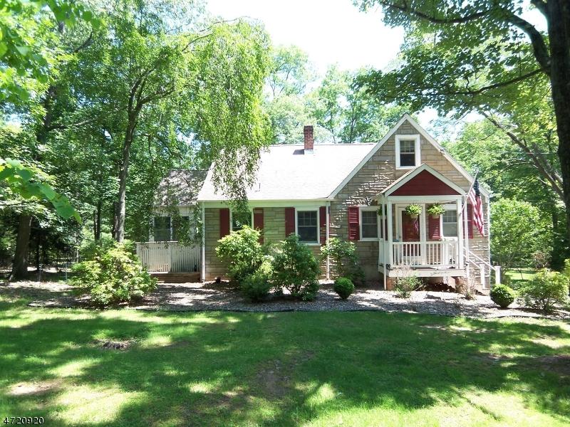 1535 Mountain Top Rd - Photo 1