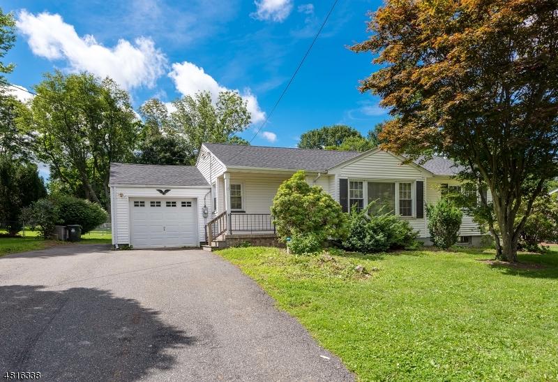 15 Hillside Ave - Photo 1